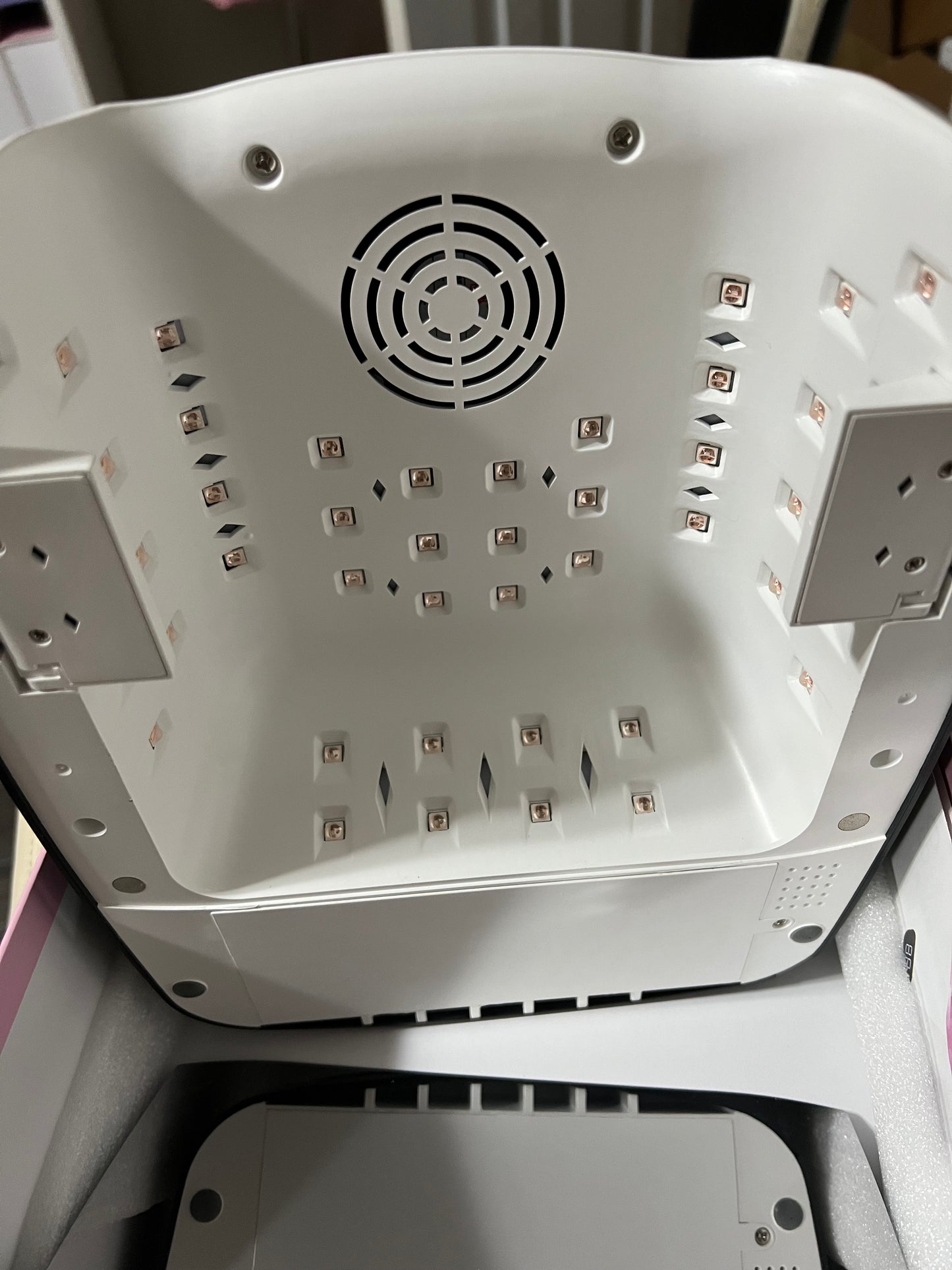 Lámpara profesional recargable led y UV para uñas , secado regular y lento
