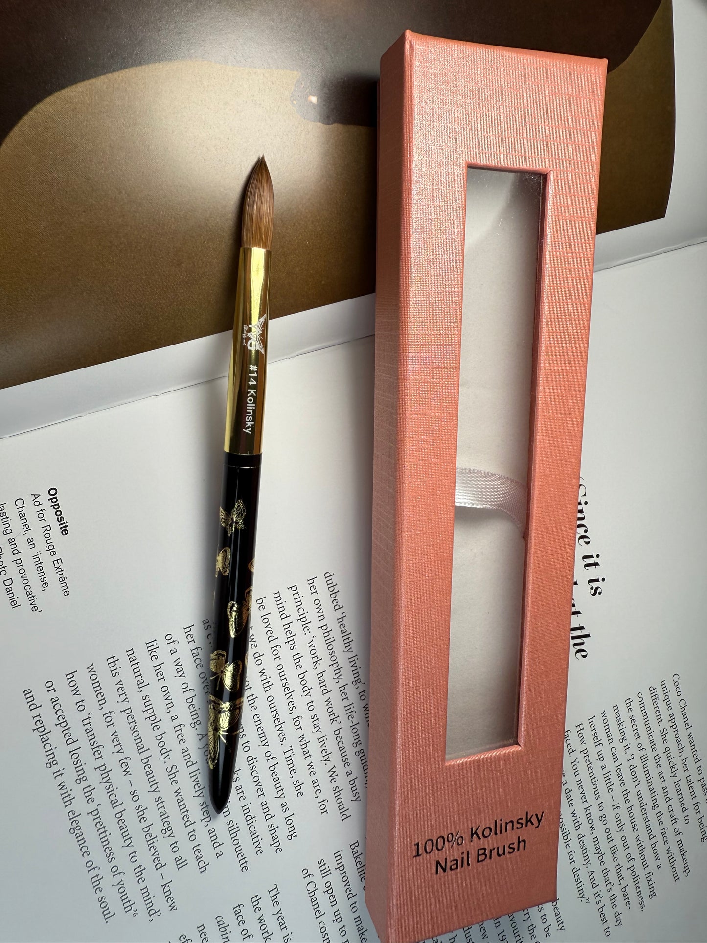 Pincel de acrílico # 14  - 100% kolinski con mariposas doradas.